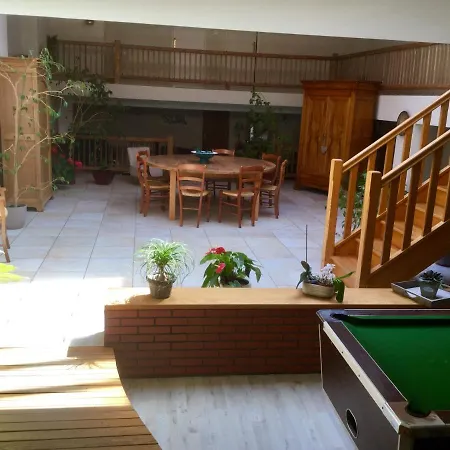 D'hotes A 3* Vallet