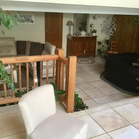 D'hotes A Bed & Breakfast