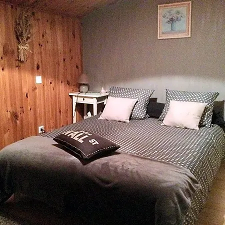 D'hotes A Bed & Breakfast 3*